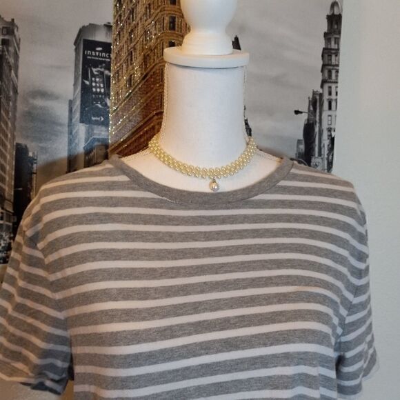 T SHORT W STRIPES BY TOMMY HILFIGER SIZE S/P - Picture 2 of 7